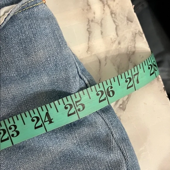 SIGNATURE LEVIS STRAUSS High Rise Skinny Distressed Jeans size 26w - Picture 8 of 16